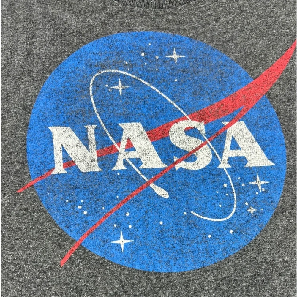 NASA T Shirt Mens XL Gray Aldrin Family Foundation Space Graphic Tee Good
